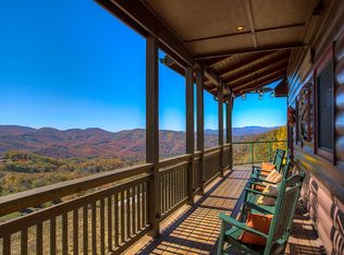 216 Grey Fox Ridge Rd, Banner Elk, NC 28604