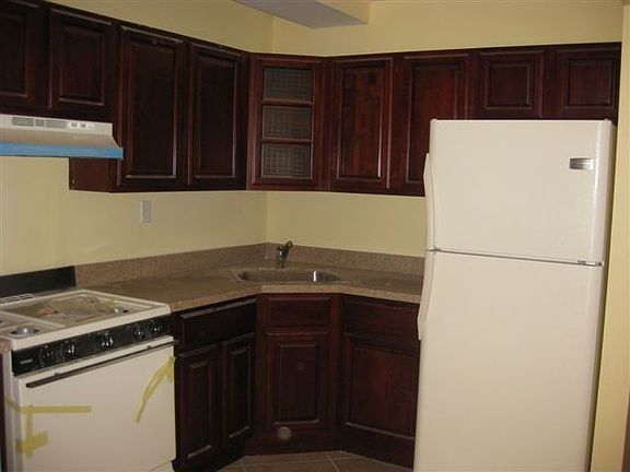 2nd image of 311 E 163rd St