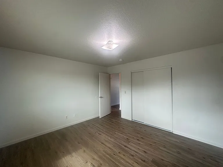366 E Edison St #1 - #12, Manteca — Photo 19
