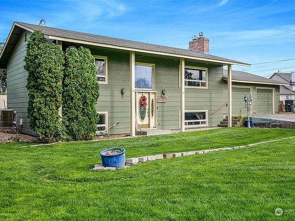 2nd image of 12178 Heritage Lane SE