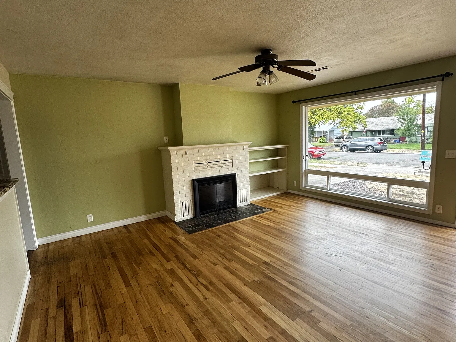 1023 Murray Avenue - 1 — Photo 3