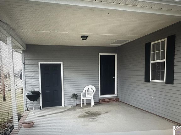 3rd image of 80 Smith St