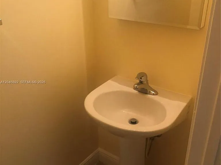 1129 SW 147th Ter #1129 — Photo 14