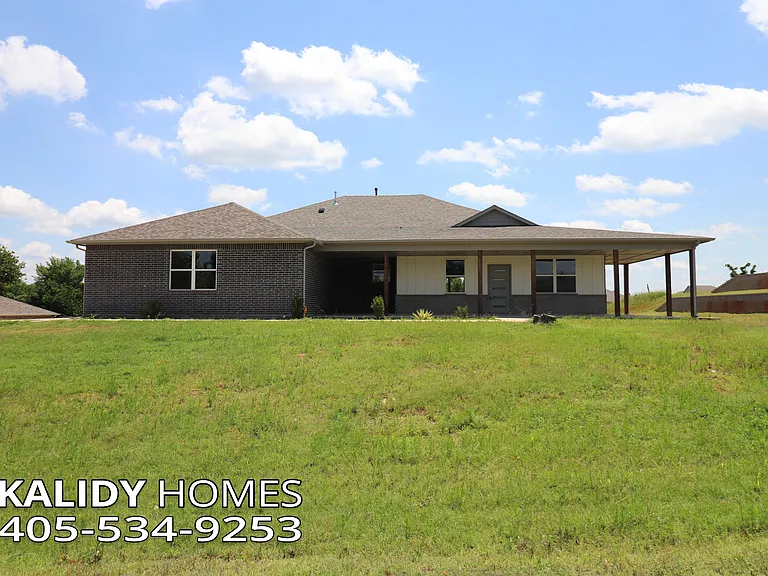 17610 Salma Rd — Photo 1