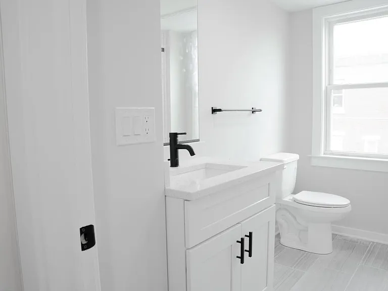 2800 Poplar St #2R — Photo 3