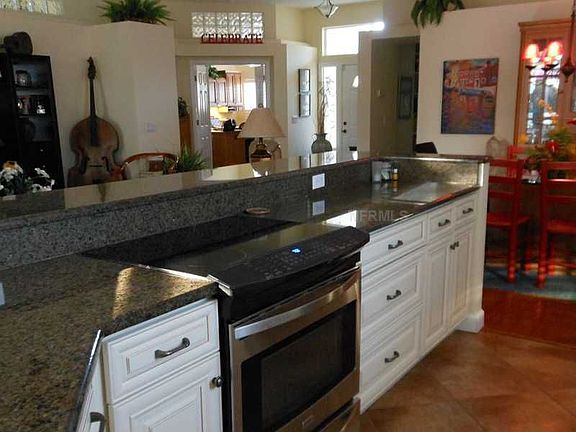 2nd image of 996 Harbor Town Dr