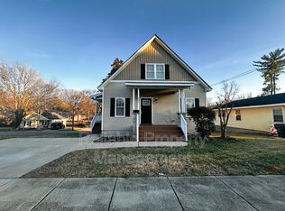 501 Fisher St, Clayton, NC 27520