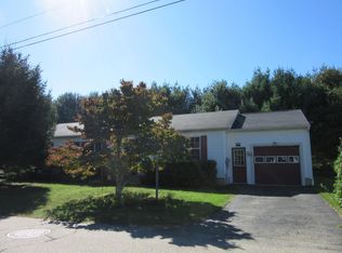 15 Bobcat Ln, Berwick, ME 03901