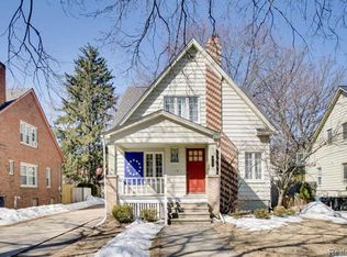 917 Lockwood Rd, Royal Oak, MI 48067