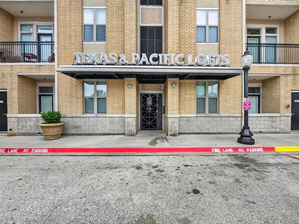 201 W Lancaster Ave Unit 406, Fort Worth, TX 76102