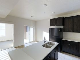 Fossil Cove Townhomes - Pleasant Grove, UT | Zillow