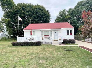 4334 Dixon Rd, Newport, MI 48166