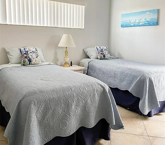690 Bird Bay Cir #28 — Photo 23