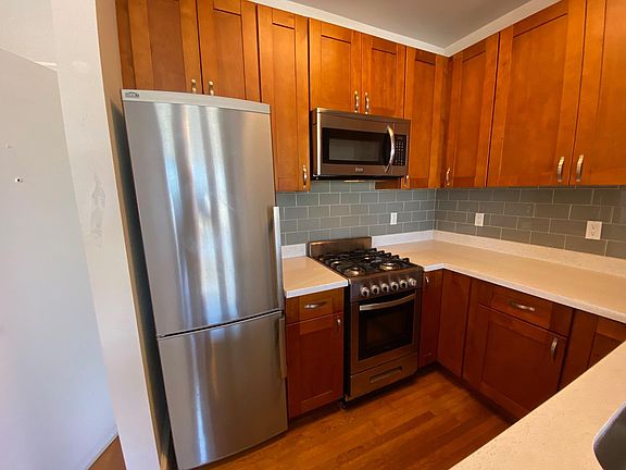 4th image of 1345 Clement St APT 302