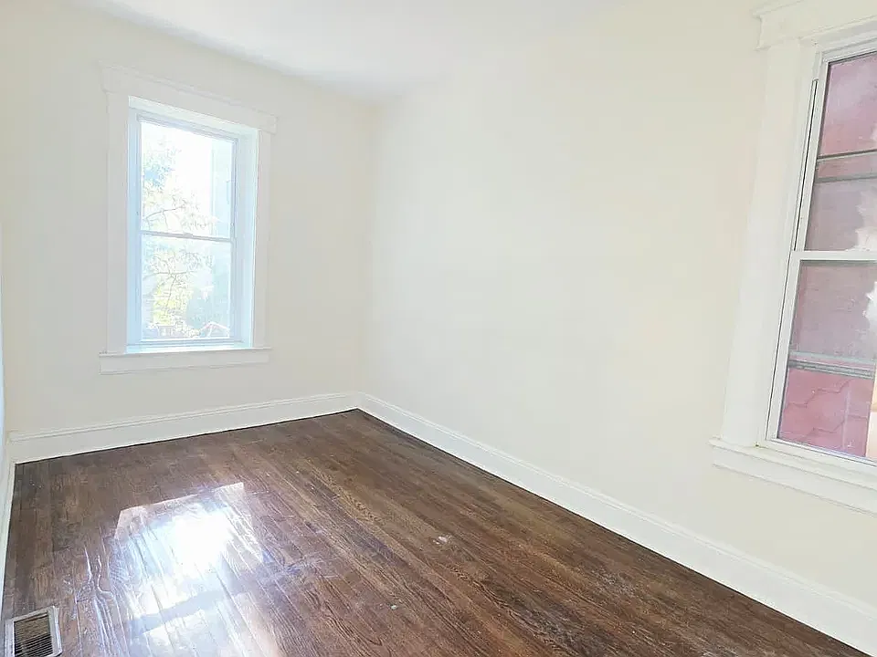 3 bed, $2,650 — Photo 4