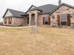 1021 Lilly Ln, Peaster, TX 76485