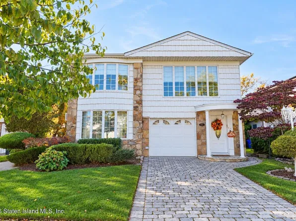 127 Dawson Cir, Staten Island, NY 10314