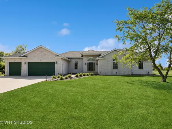 23803 E 3100 North Rd, Dwight, IL 60420