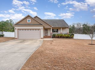 230 Rocky Creek Ln, Benson, NC 27504
