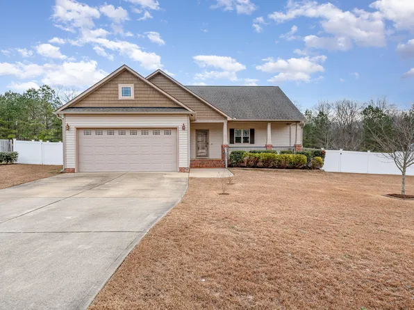 230 Rocky Creek Ln, Benson, NC 27504