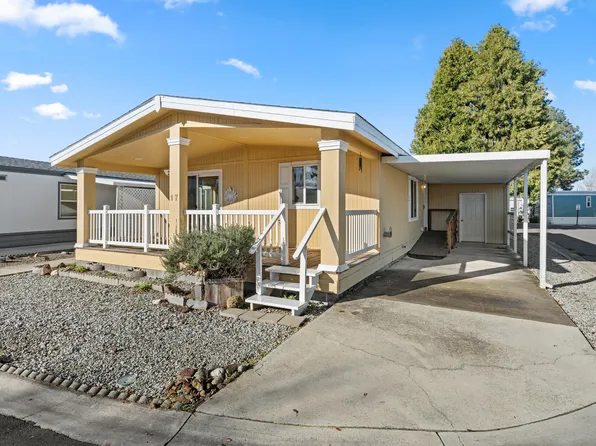 3431 S Pacific Hwy Space 17, Medford, OR 97501