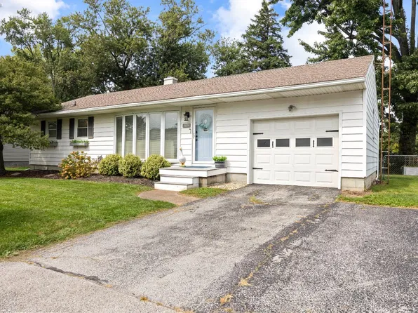 109 Lakeland Dr, Sandusky, OH 44870