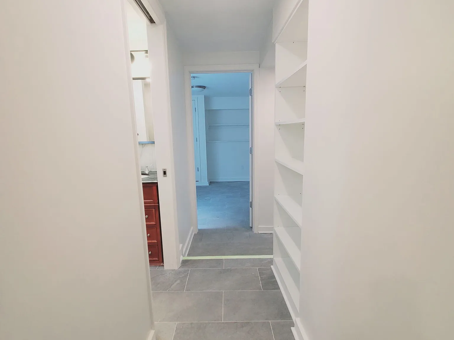 1 bed, 1.0 bath, 575 sqft, $1,799 — Photo 4