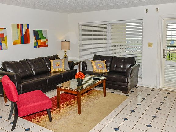 5th image of 3400 Gulf Blvd #101