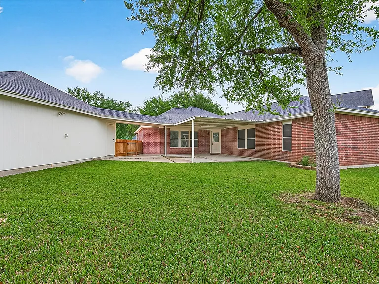 1646 Martin Lake Dr — Photo 44