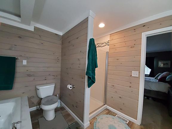 5th image of 539 Willow Ave