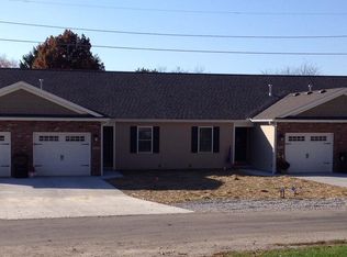 505 S Vine St UNIT D, Mahomet, IL