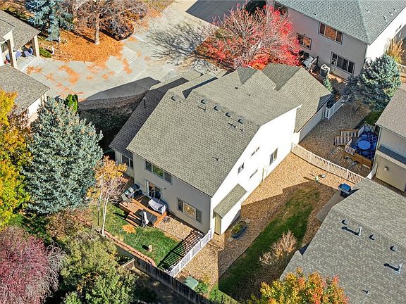 3rd image of 10513 Madison Street
