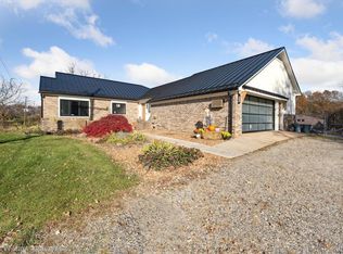 8299 Pinckney Rd, Pinckney, MI 48169