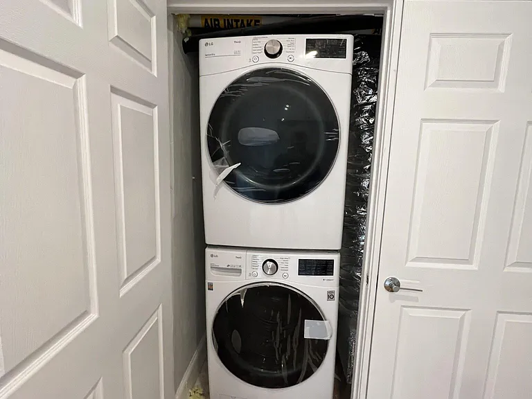 73 Pearl St #1 — Photo 13