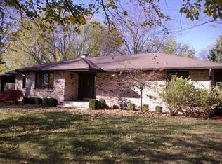 1590 Saratoga Ln, Rockford, IL 61107