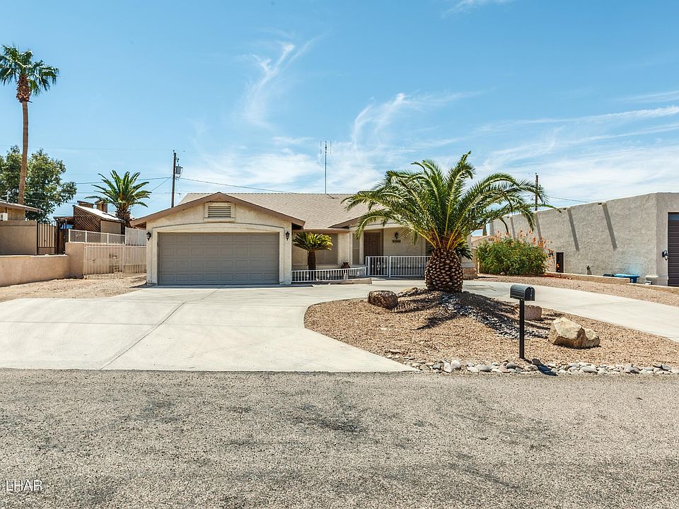 1st image of 3850 Solar Dr