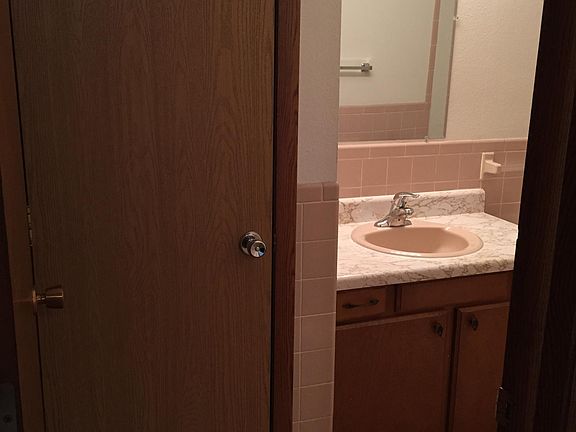 5th image of 1124 27th Ave S APT 18