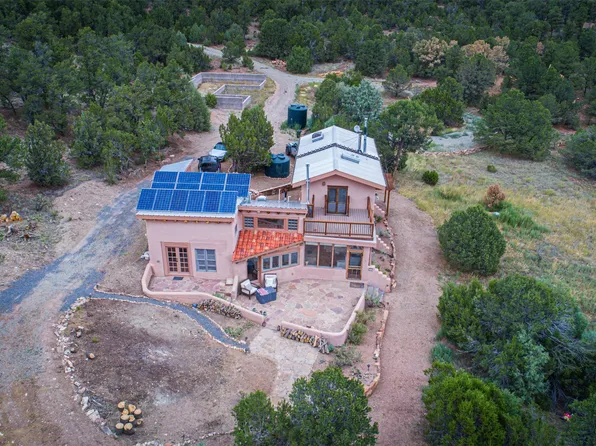 58 A&b Arroyo Salado, Santa Fe, NM 87508