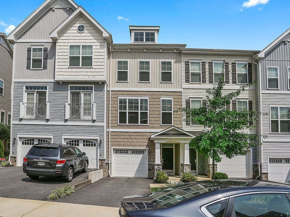 1st image of 12779 Lotte Dr