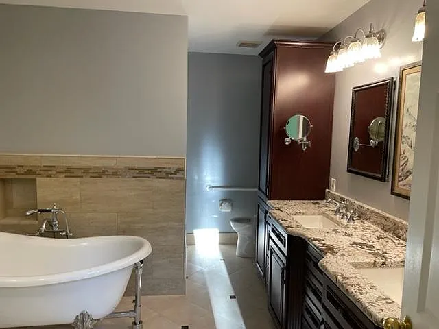 11 Sturbridge Ln — Photo 9