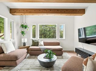 925 NE 23rd Ave #ID1309876P, Portland, OR 97232
