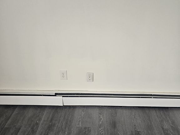 4th image of 395 Lake Ave