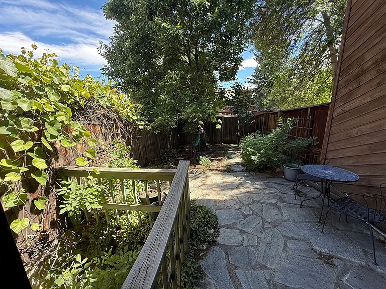 2657 Juniper Ave #29 — Photo 6