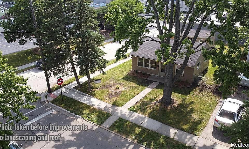 1st image of 2303 McDowell St