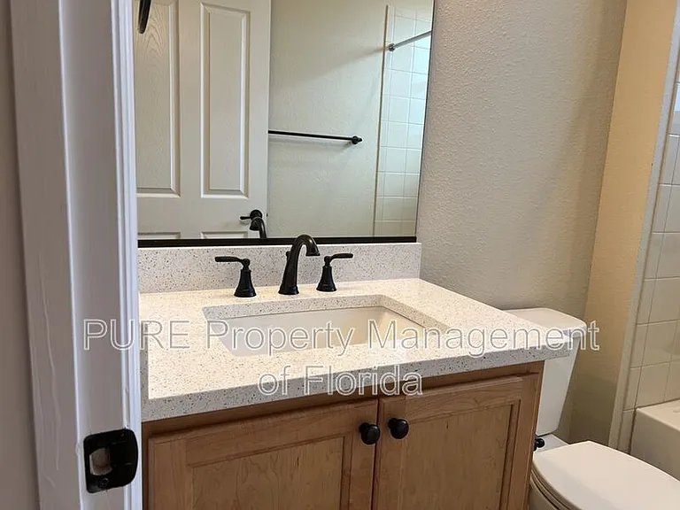 10376 SW 99th St — Photo 10