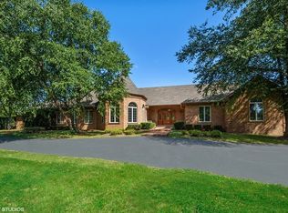 780 Plum Tree Rd, Barrington, IL 60010