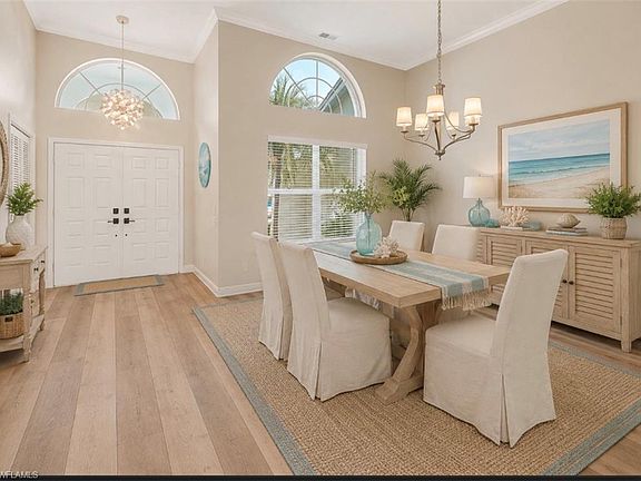 3rd image of 11312 Longshore WAY W