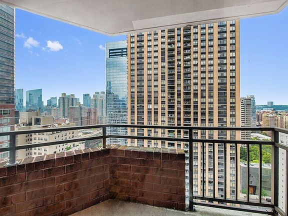 4th image of 1991 Broadway APT 25C