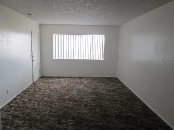 1251 Barstow Rd APT B, Barstow, CA 92311