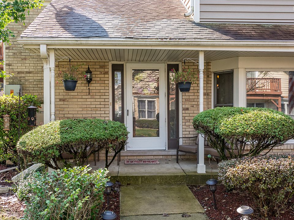 1st image of 1921 Wisteria Ct APT 1
